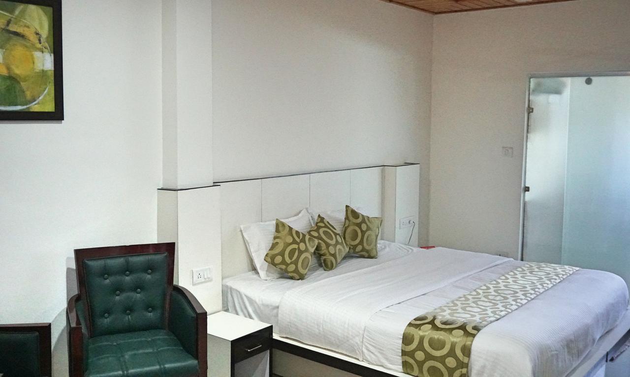 Ess & Bee Resorts دارامشالا المظهر الخارجي الصورة